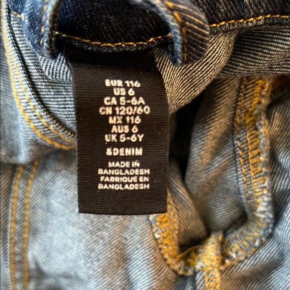H&M Blue Jean Jacket Classic Trucker Style - Picture 5 of 5